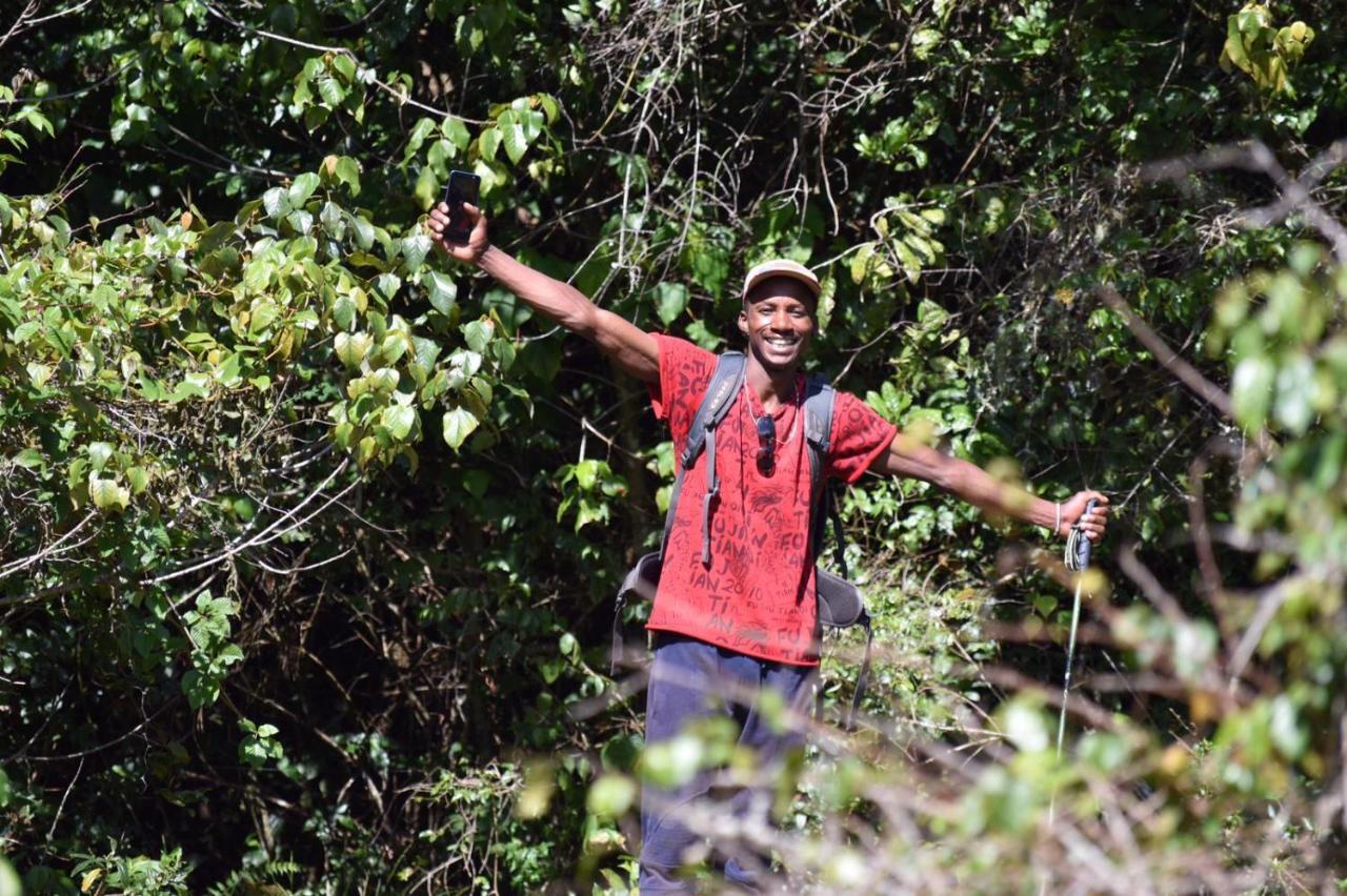 Mai Kilimanjaro Home Stay Marangu Buitenkant foto